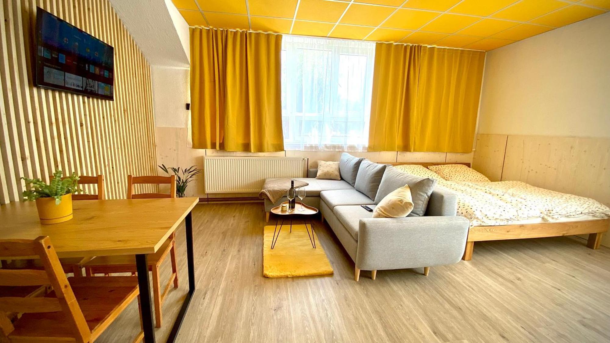 Apartmany Svrcinky Ліптовський Мікулаш Екстер'єр фото